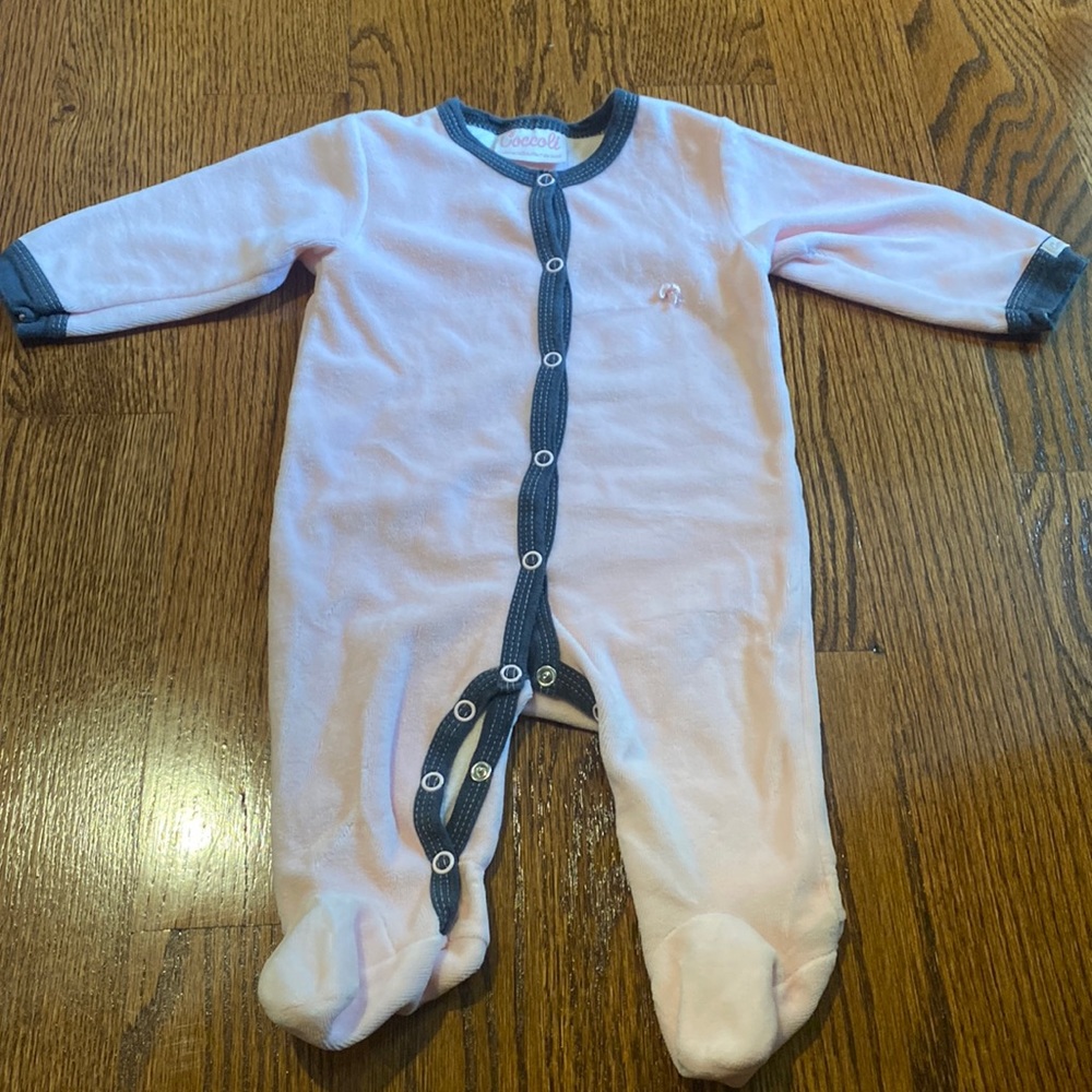 Coccoli girls footed onesie
